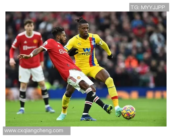 曼联与水晶宫激战正酣直播全程回顾与精彩瞬间分析